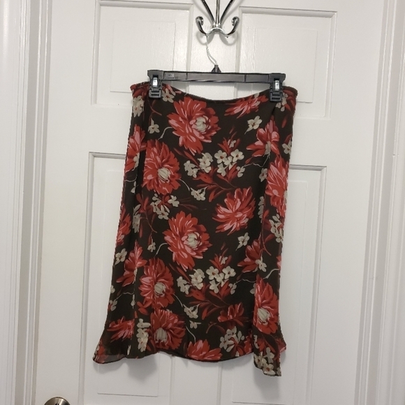 Ann Taylor Floral Print Brown and Red Skirt 100% Silk Size 10 - Picture 1 of 5